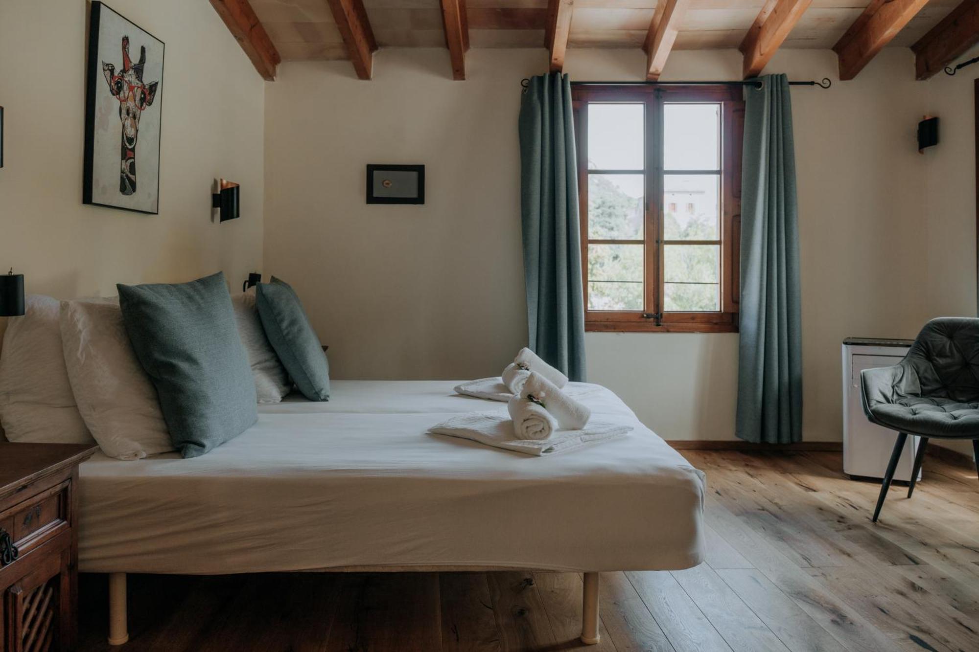 Hotel Rural Nou Dalt Muntanya Orient Esterno foto